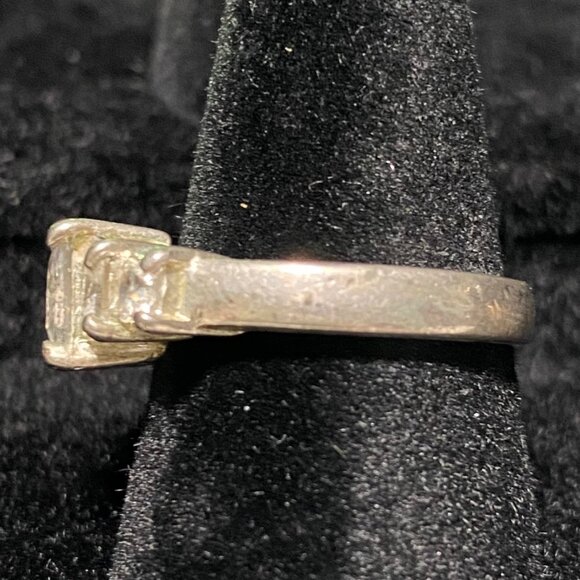 Ring CZ Cubic Zirconia 5 Stones Faceted Vintage Jewelry Sterling Silver Tested - Picture 5 of 11